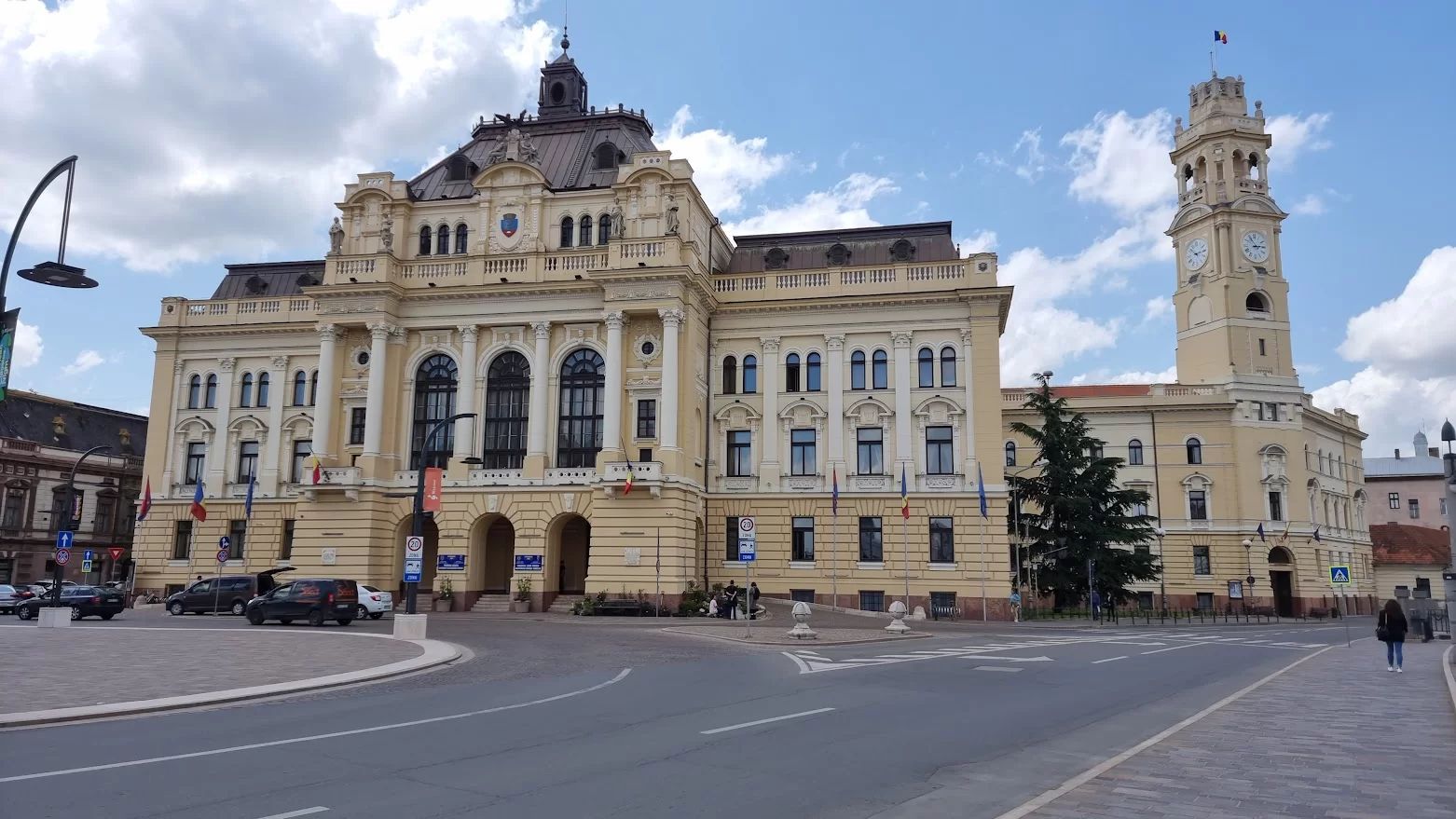 Ismét pályázhatnak Váradon a civilek