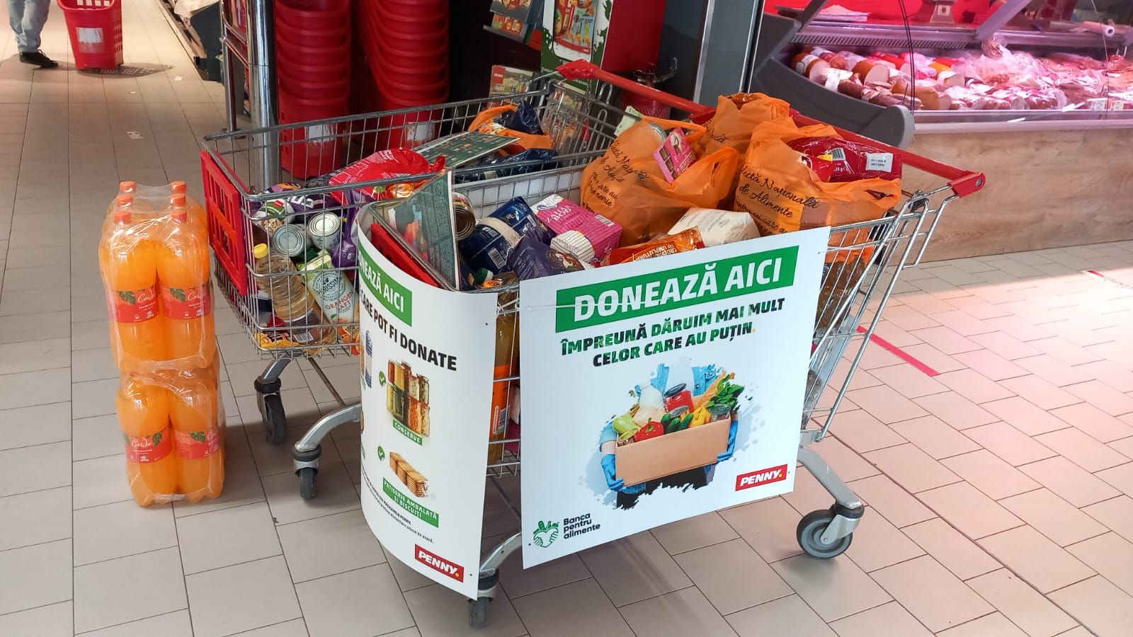 Rászorulóknak gyűjtenek élelmiszert