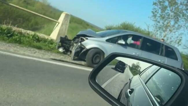 Baleset történt Újfegyvernek és Szalárd között