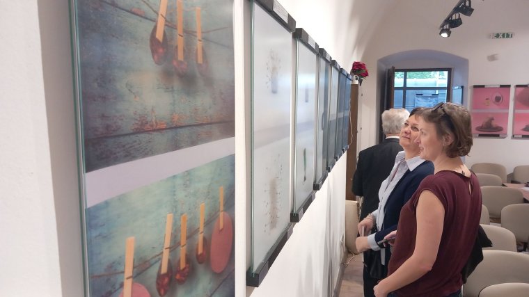 Fotótanfoyamok végzőseinek alkotásaiból nyíltak kiállítások