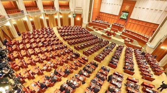 Elfogadta a képviselőház a bírák és ügyészek nyugdíjazásáról szóló törvénytervezetet