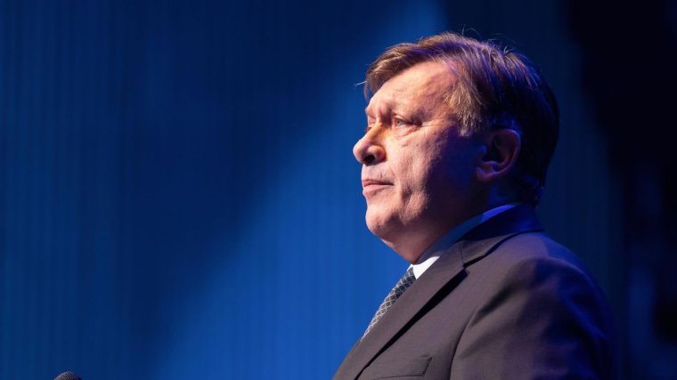 CNSAS: Crin Antonescu 1988-ban jelentett egy barátjától a Szekuritáténak, de nem minősül kollaboránsnak