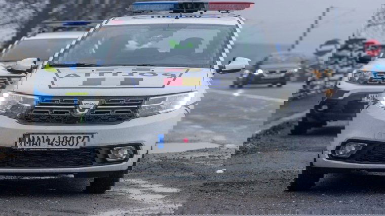 Eltűnt egy 14 éves lány, a rendőrség keresi