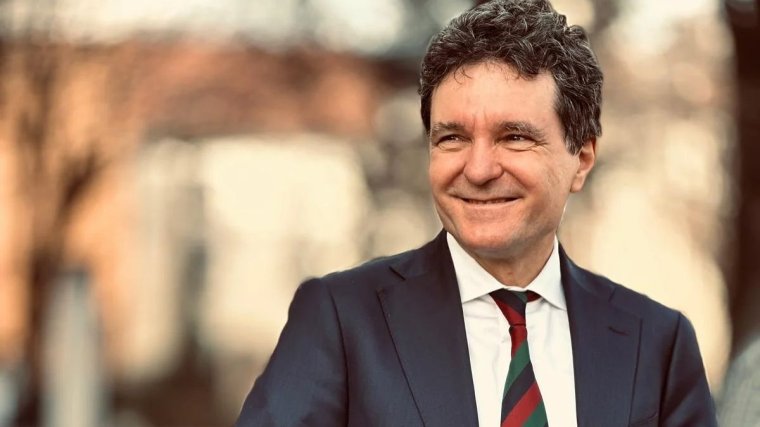 Nicușor Dan szerint nehéz elhinni, hogy Antonescu és Ponta államfőként tenni fog valamit