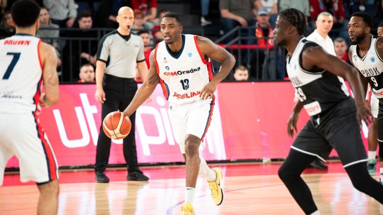 Hazai sikert ígér a papírforma