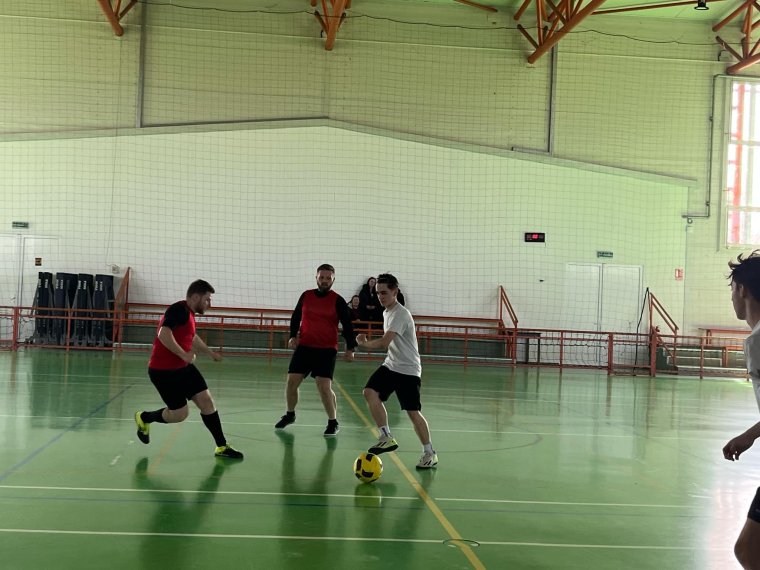 Zöld heti tanár-diák rangadó Borson