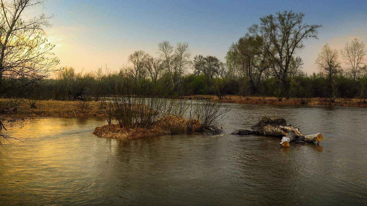 Viharos lesz az időjárás kedd déltől az erdélyi megyék egy részében