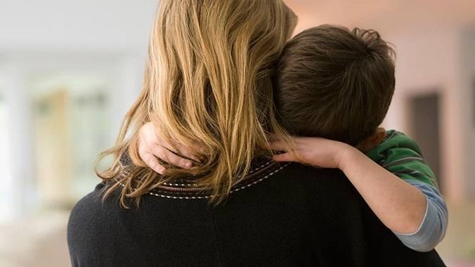 Vádat emeltek egy bukaresti óvónő ellen, aki az ügyészek szerint bántalmazott hat gyermeket