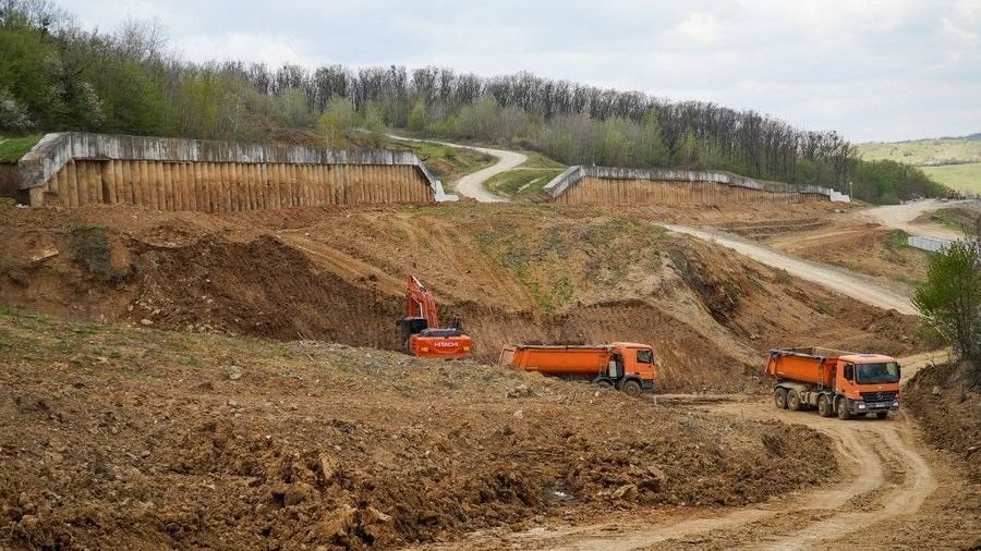 Zajlik végre a sztrádaépítés Biharban