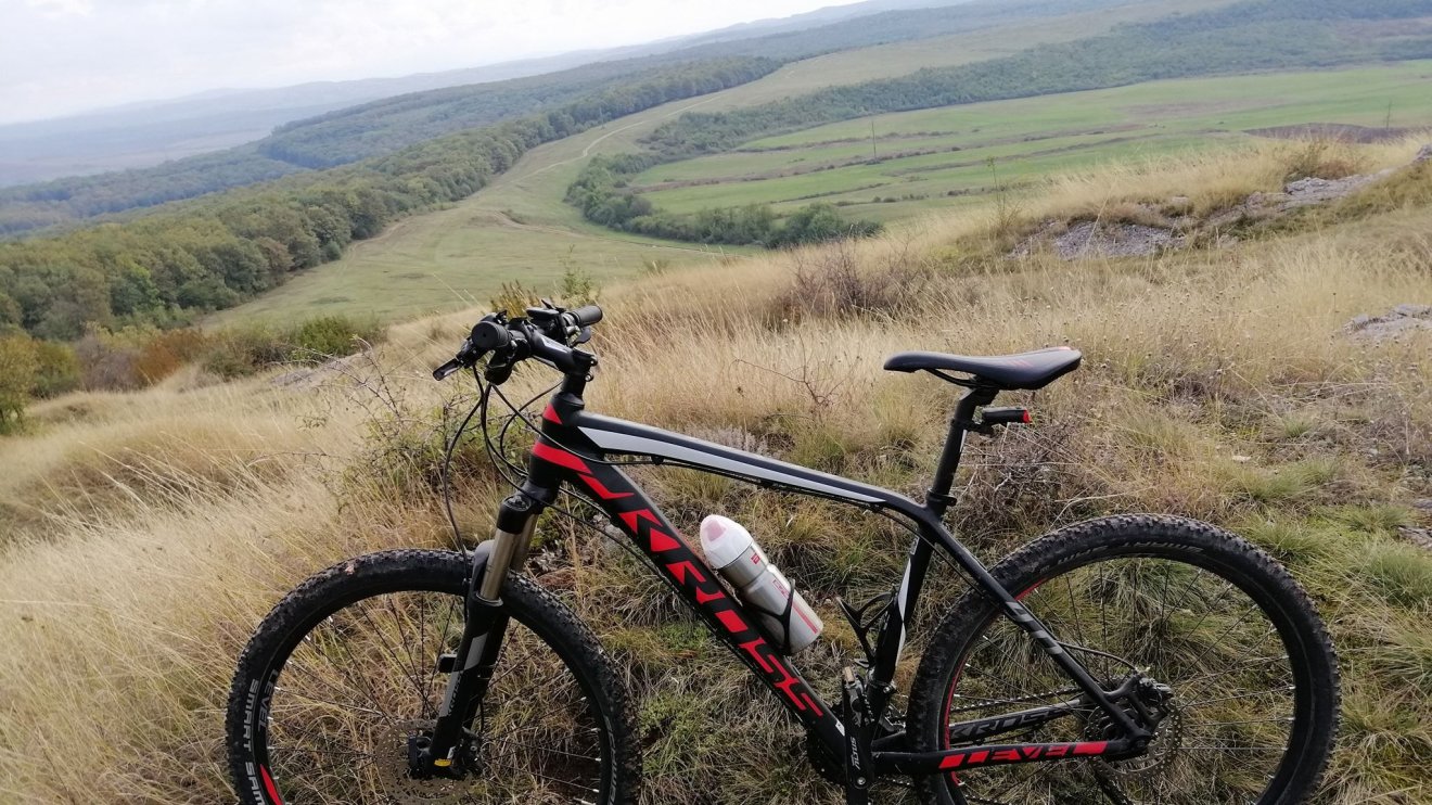 Fugyivásárhelyen és Felkéren át Püspökfürdőre