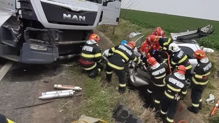 Évfordulót ünnepel a váradi 2-es számú tűzoltóosztag