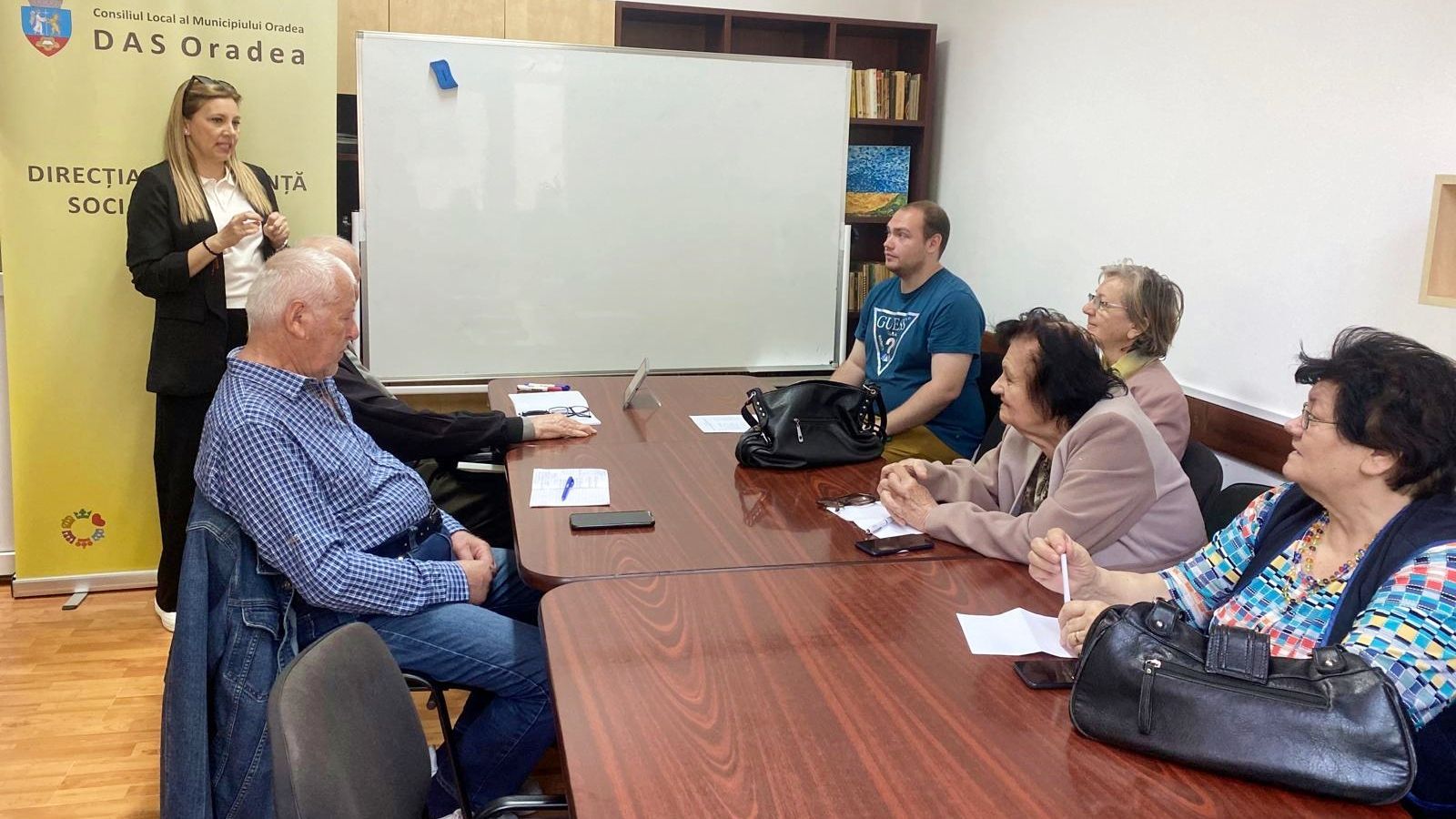 Folytatódik az idősek ingyenes digitális képzése