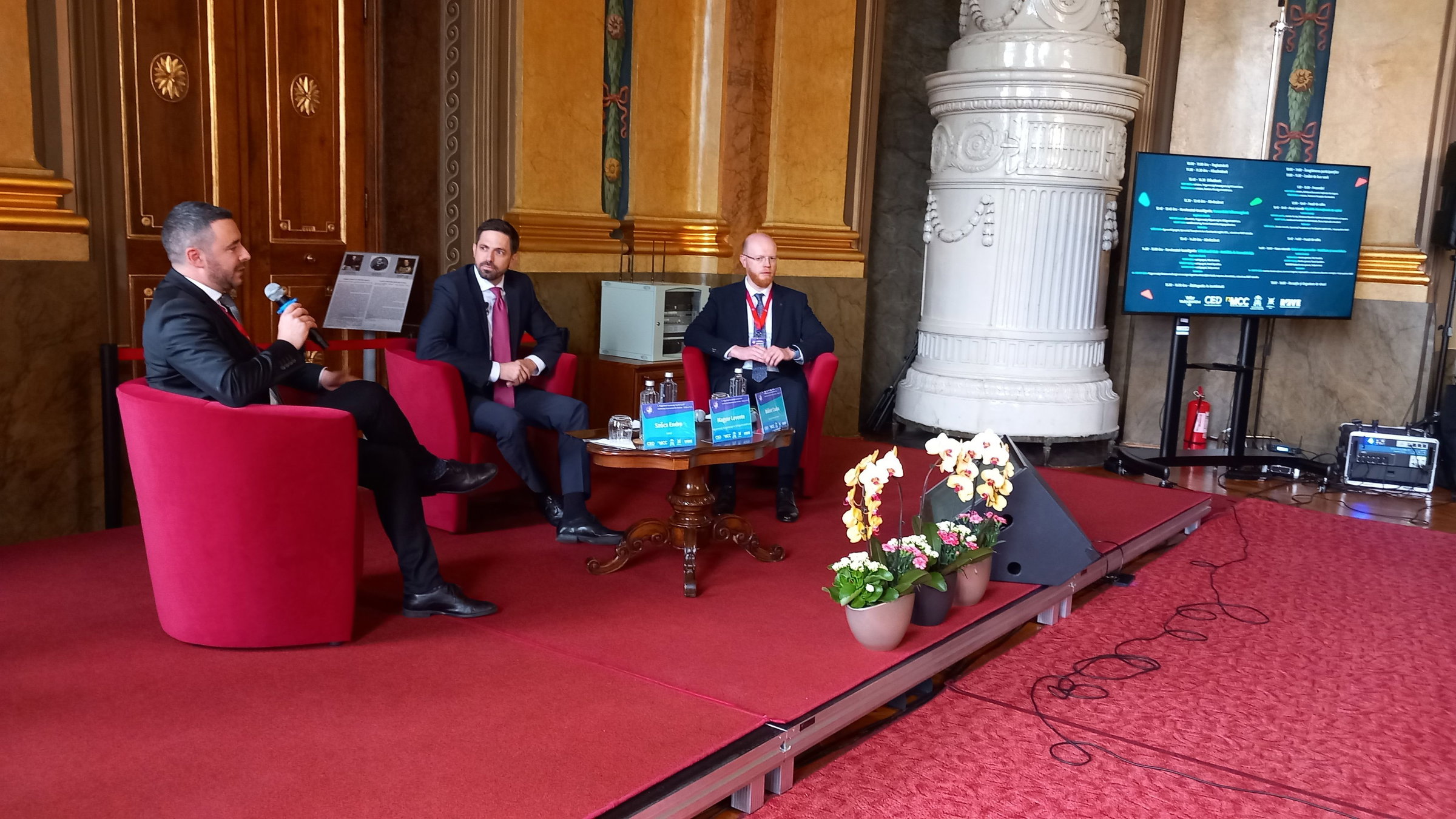 A világ átalakulásáról is beszélgettek a nagyváradi gazdasági konferencián