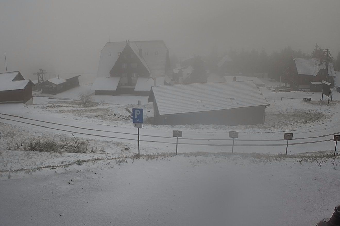 Májusi hó a Madarasi Hargitán