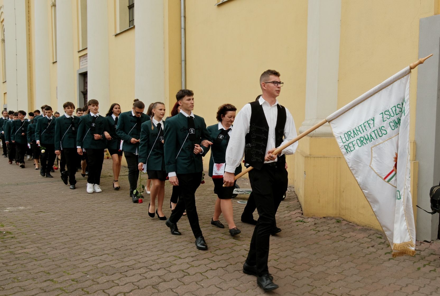 Elballagott a Lorántffy Gimnázium két végzős osztálya