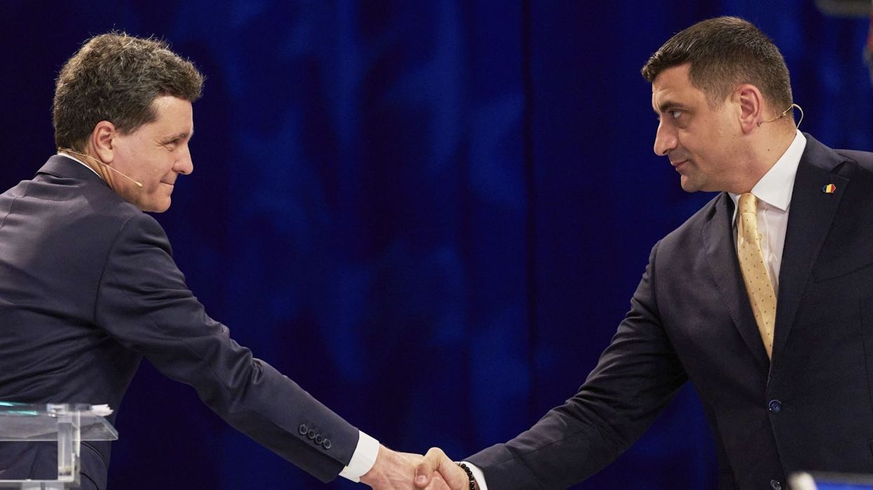 Hivatalos: Elutasította az alkotmánybíróság Simion beadványát