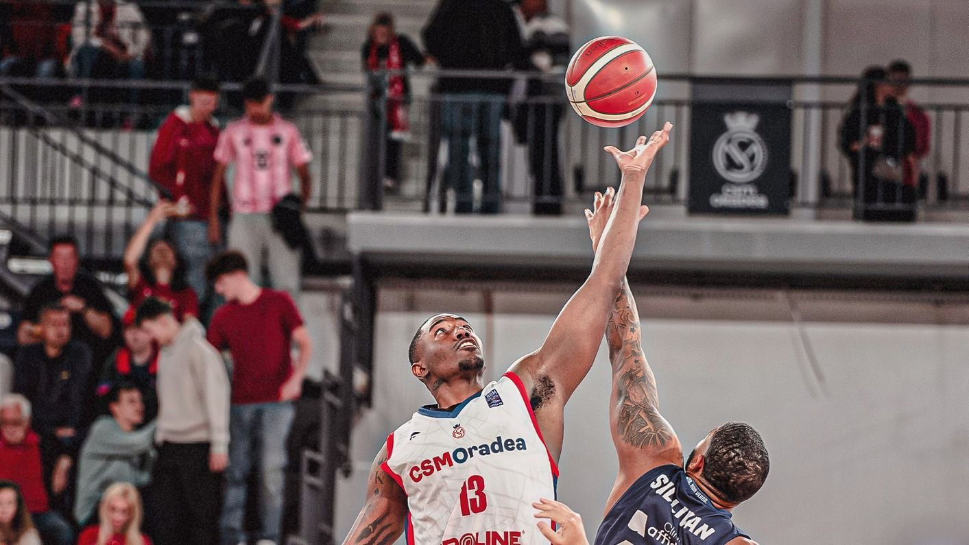 Magabiztos váradi győzelem – egyenlített a VSK U