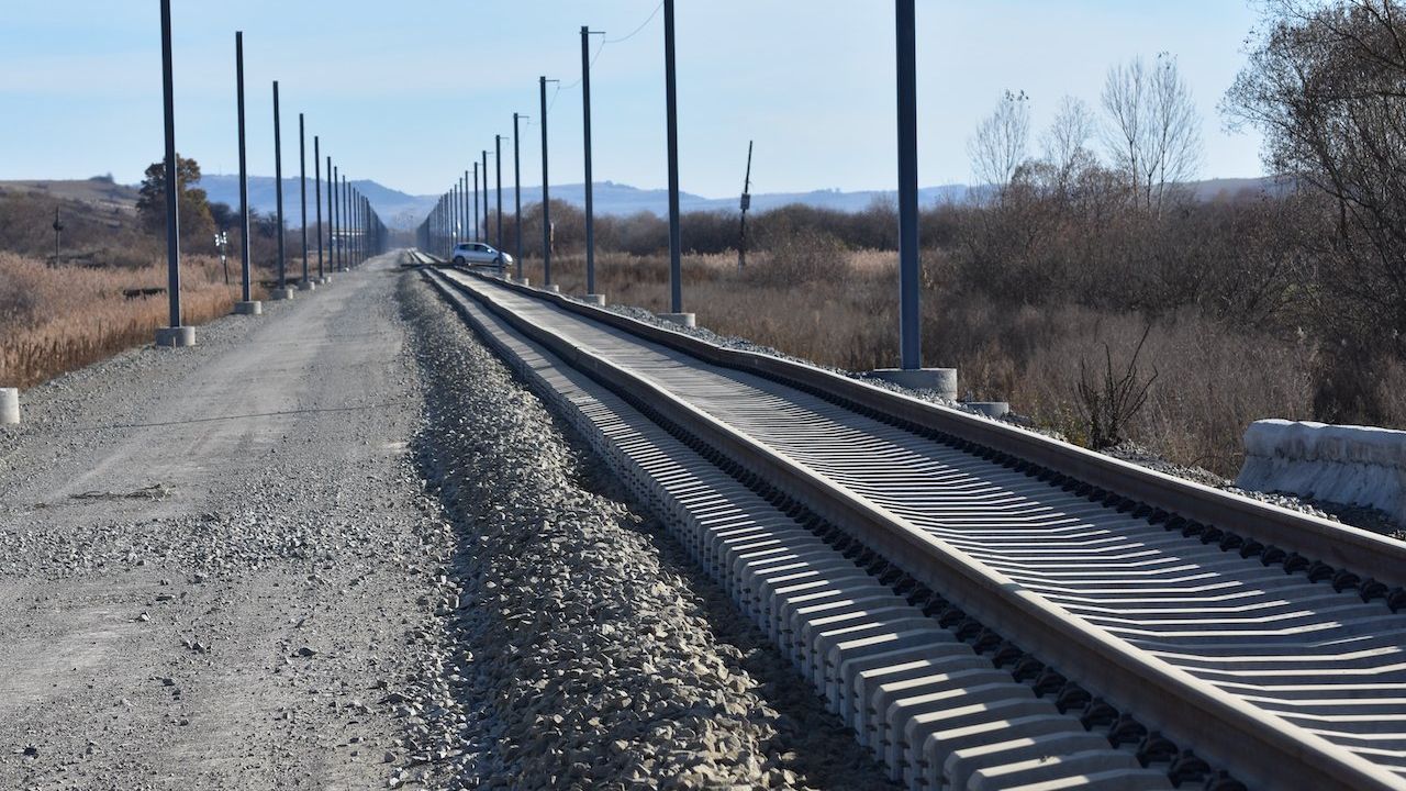 Megvalósulhat a közvetlen vasúti összeköttetés Debrecen és Nagyvárad között