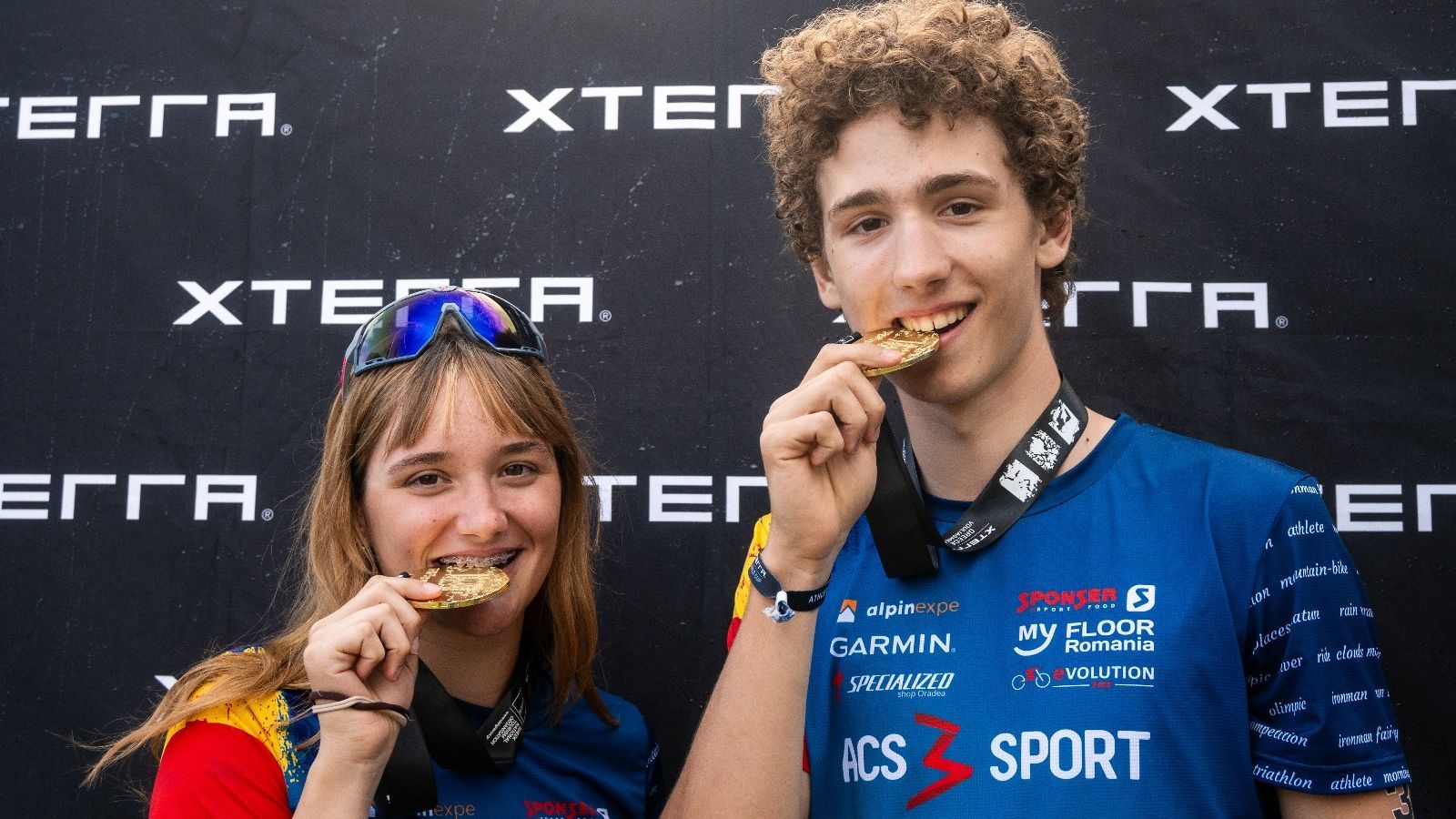 Megállíthatatlanok voltak Görögországban a váradi triatlonosok