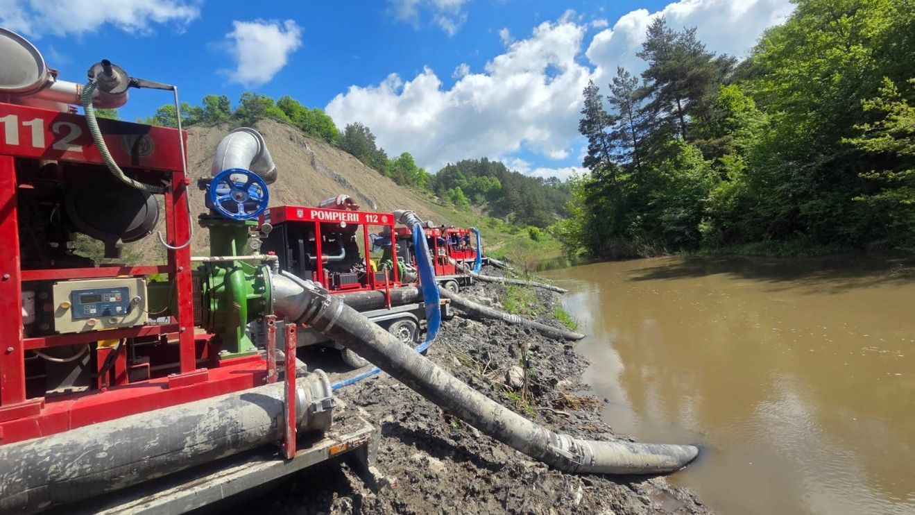 A katasztrófavédelmi felügyelőség az utóbbi évek leghosszabb munkálatait irányítja Parajdon
