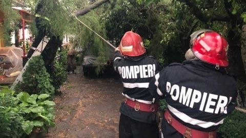 Vihar söpör át Bihar megyén csütörtökön