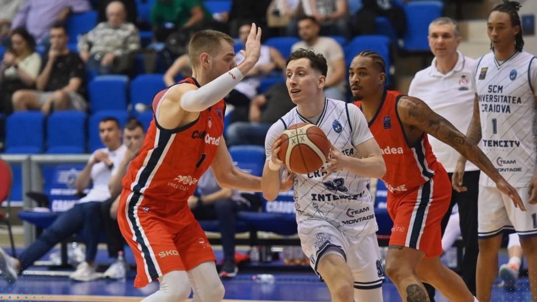 Söpréssel jutott az elődöntőbe a VSK U