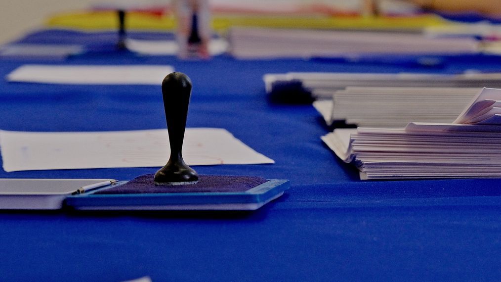 Az első forduló eredményének érvénytelenítését kérő beadványt iktatott az alkotmánybíróság