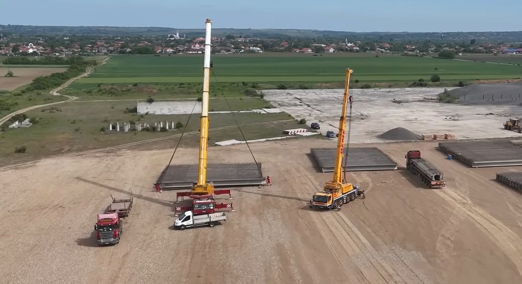 Észak-erdélyi autópálya: több mint négyszáz tartógerendát helyeznek át | VIDEÓ!