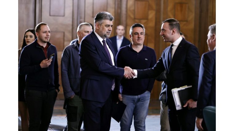 Ciolacu: Javaslatot teszek a párttársaimnak a koalícióból való kilépésre, és lemondok a miniszterelnöki tisztségről