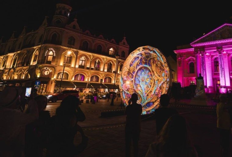 Fényjátékkal is ünneplik a szecesszió világnapját Nagyváradon