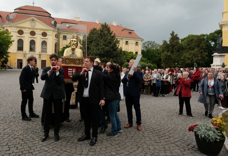 Hermás körmenet Nagyváradon