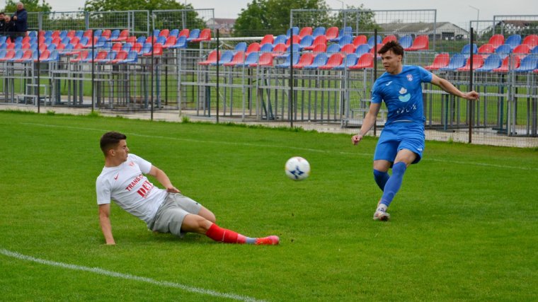 Második helyen zárta az alsóházat a Lotus