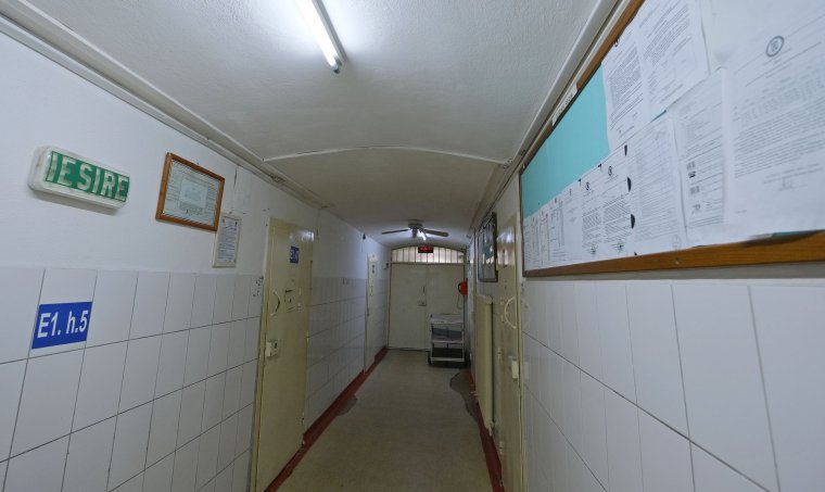 Jogosítvány nélküli járművezetésért került börtönbe