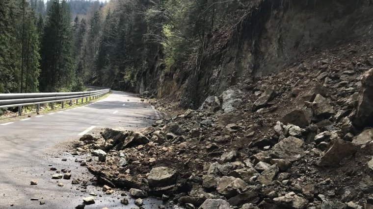 Meghosszabbították az útlezárást