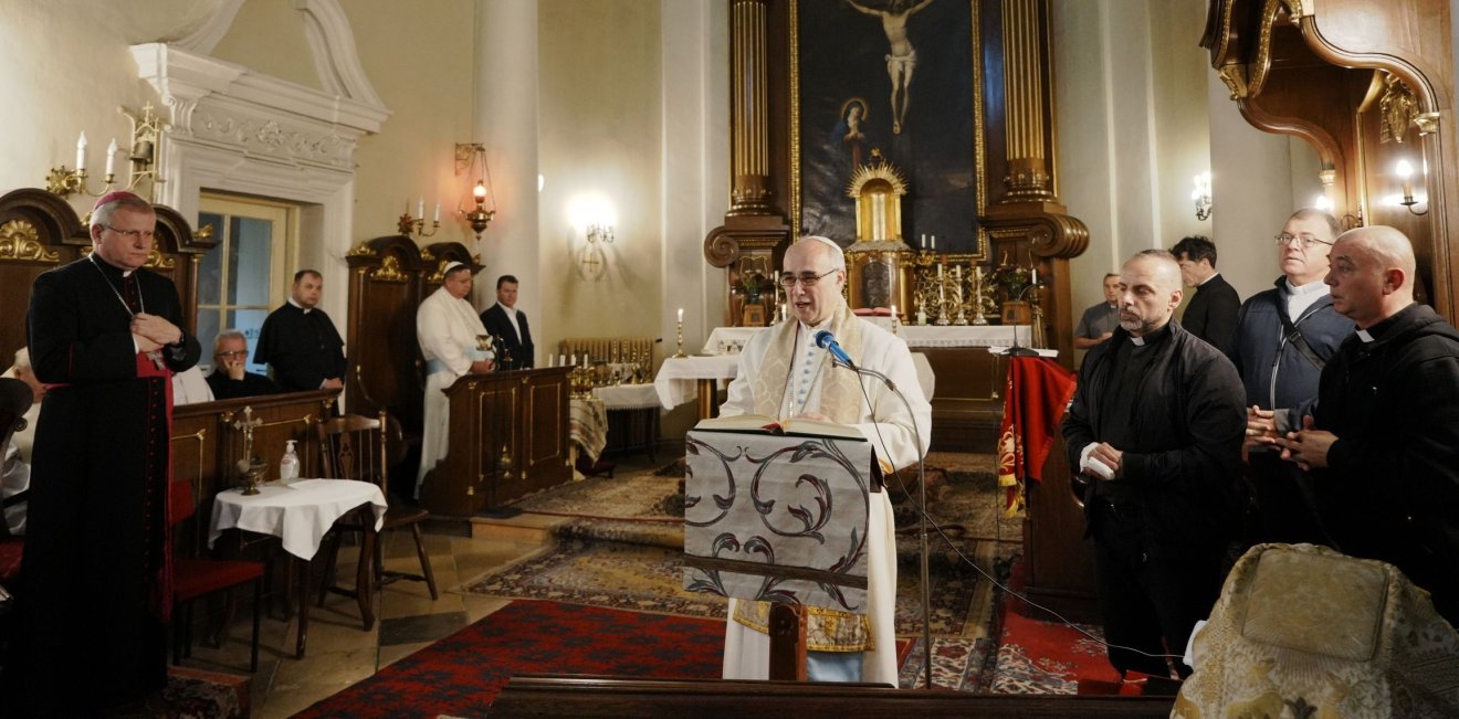 Szolidaritásvállalás a premontrei apáttal