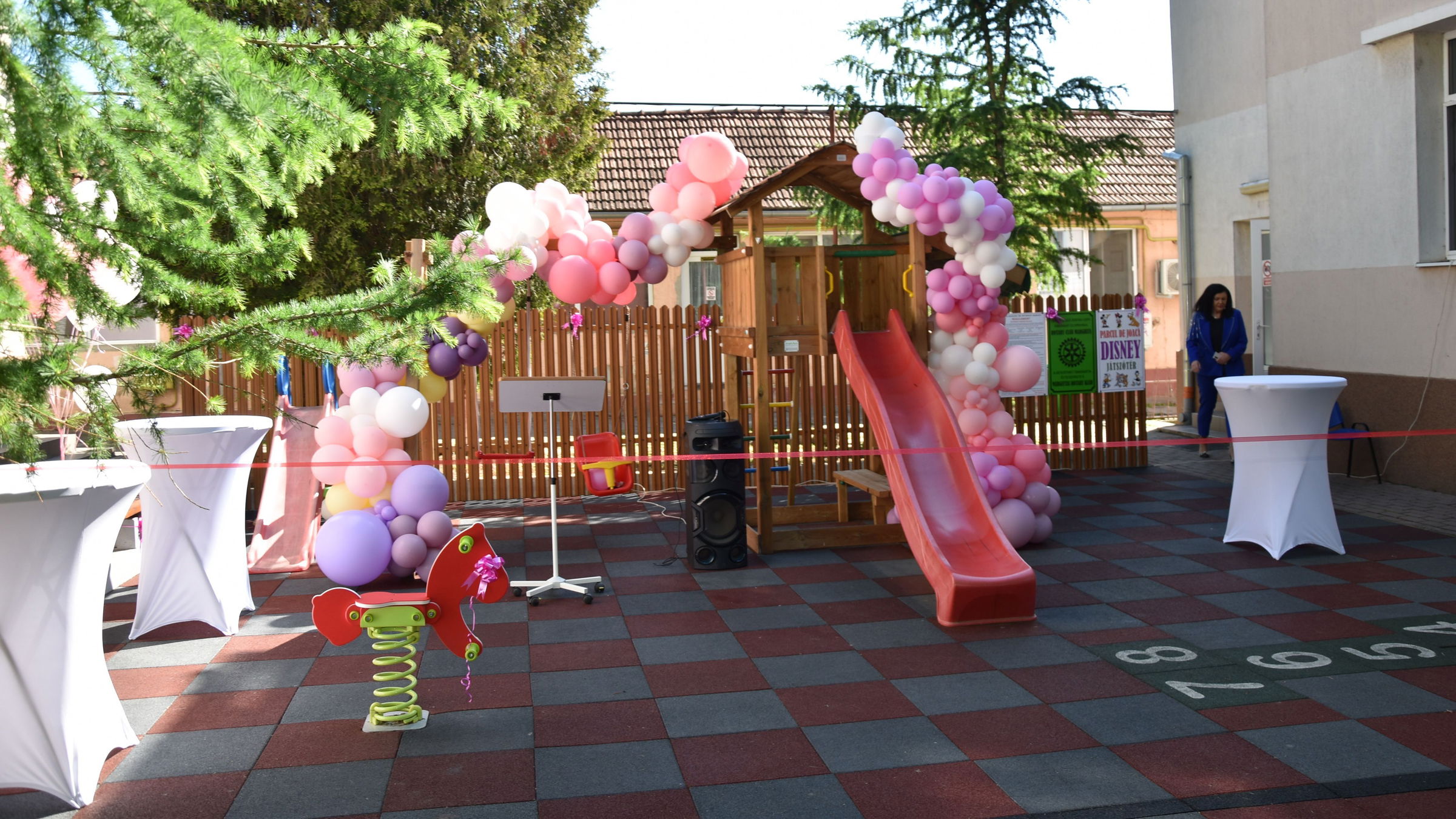 Játszóteret avattak a margittai Dr. Pop Mircea Városi Kórháznál