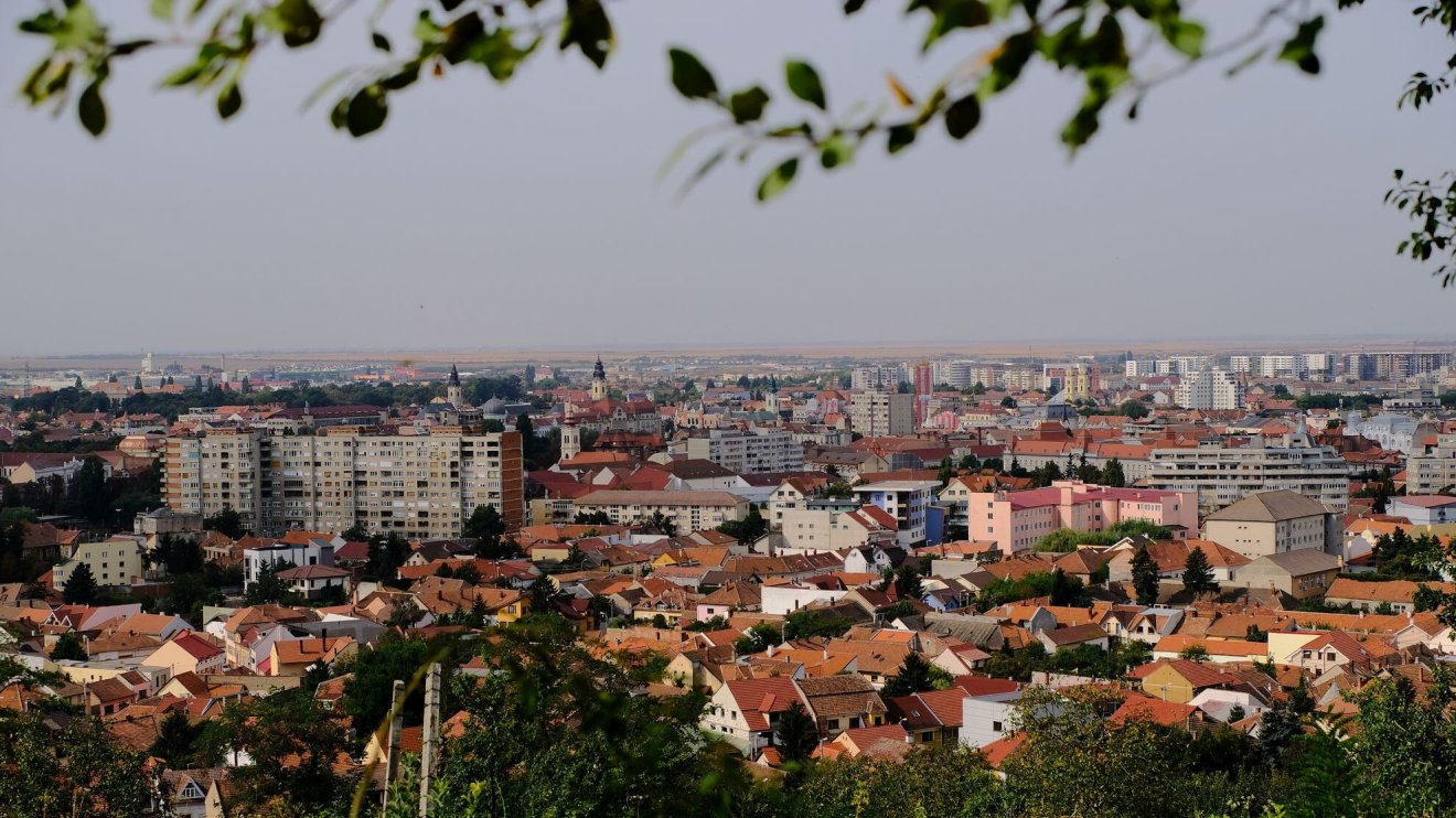 Átható bűz terjeng Nagyváradon, a hatóság közölte a forrását