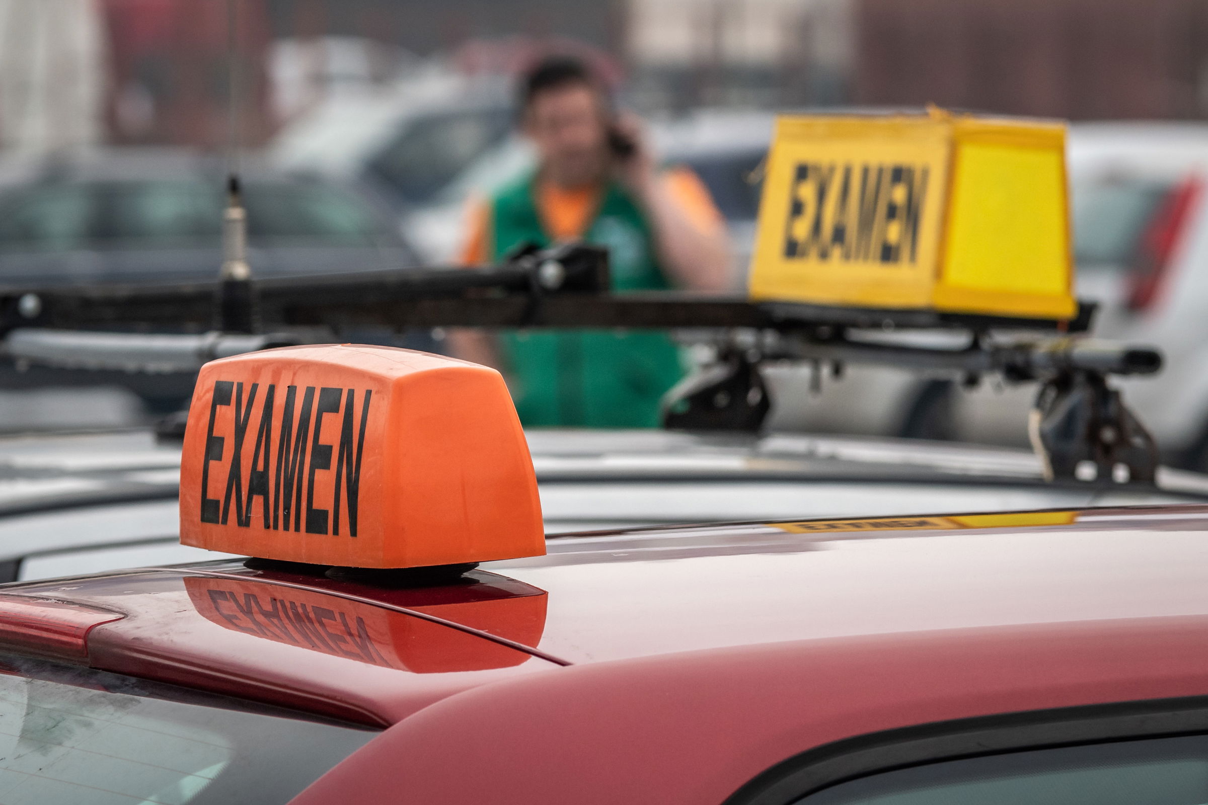 KRESZ: néhányan mentesülhetnek az elméleti vizsga alól