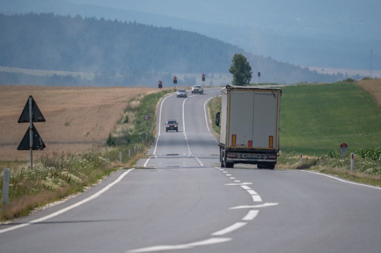 Biztosítási csalásokkal próbáltak több millió lejes kártérítést kicsalni Bihar megyei cégvezetők