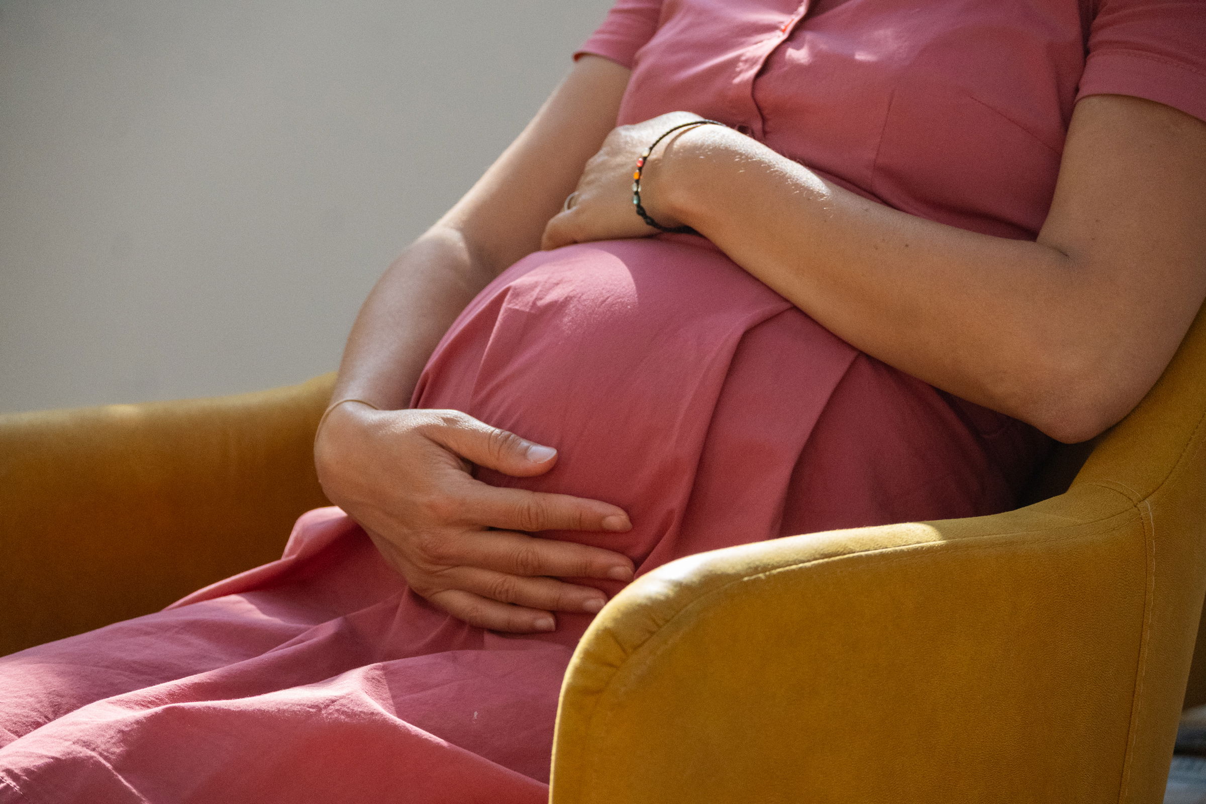 Ismét megszervezik a kismamák iskoláját a váradi szülészeten