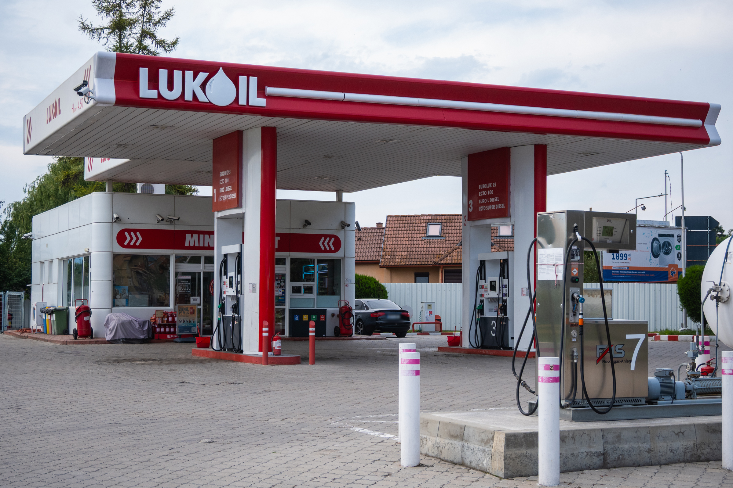 Már 11 lejhez közelít a gázolaj literenkénti ára