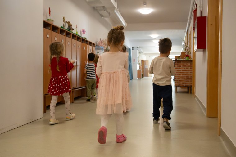 Közvitán a bölcsődei és óvodai beiratkozások menetrendje