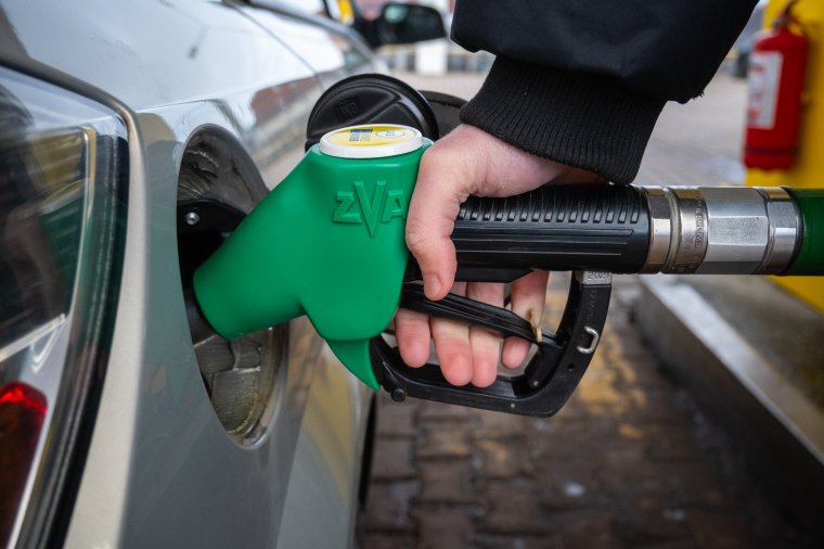 Az uniós átlagnál is magasabbak voltak az üzemanyagárak Romániában február végén – további drágulás várható