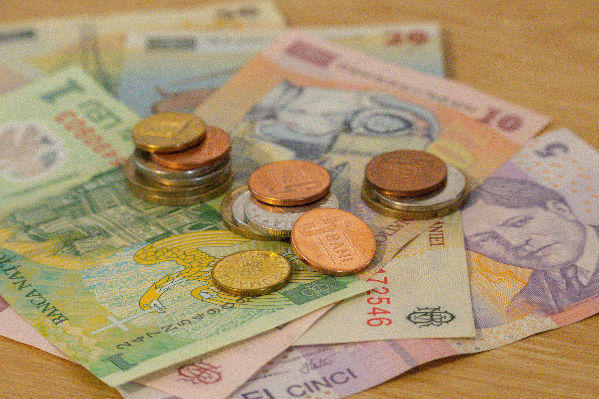 Döntött a kormány: július 1-től megemelik a minimálbért