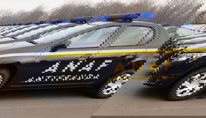 ANAF: összesen 1,612 millió lej jövedelmet titkolt el az elfogott manele-énekes