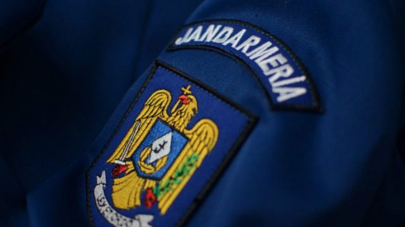 Csendőrség: nincs a nagyszülők házában a gyermekgyilkosságban érintett fiú, az apa a padláson bújt el | VIDEÓ