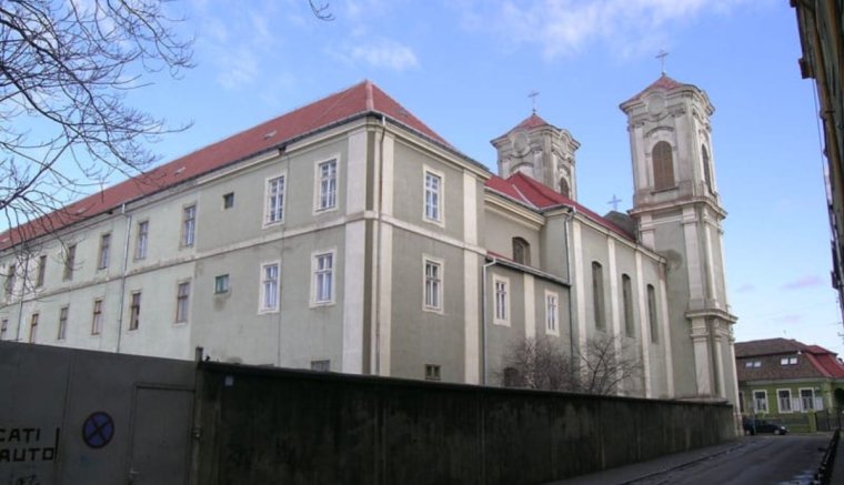 Holtponton a bélyegilleték-per: jogtalannak tekinti a premontrei prépostság  a 22,5 millió lejes követelést