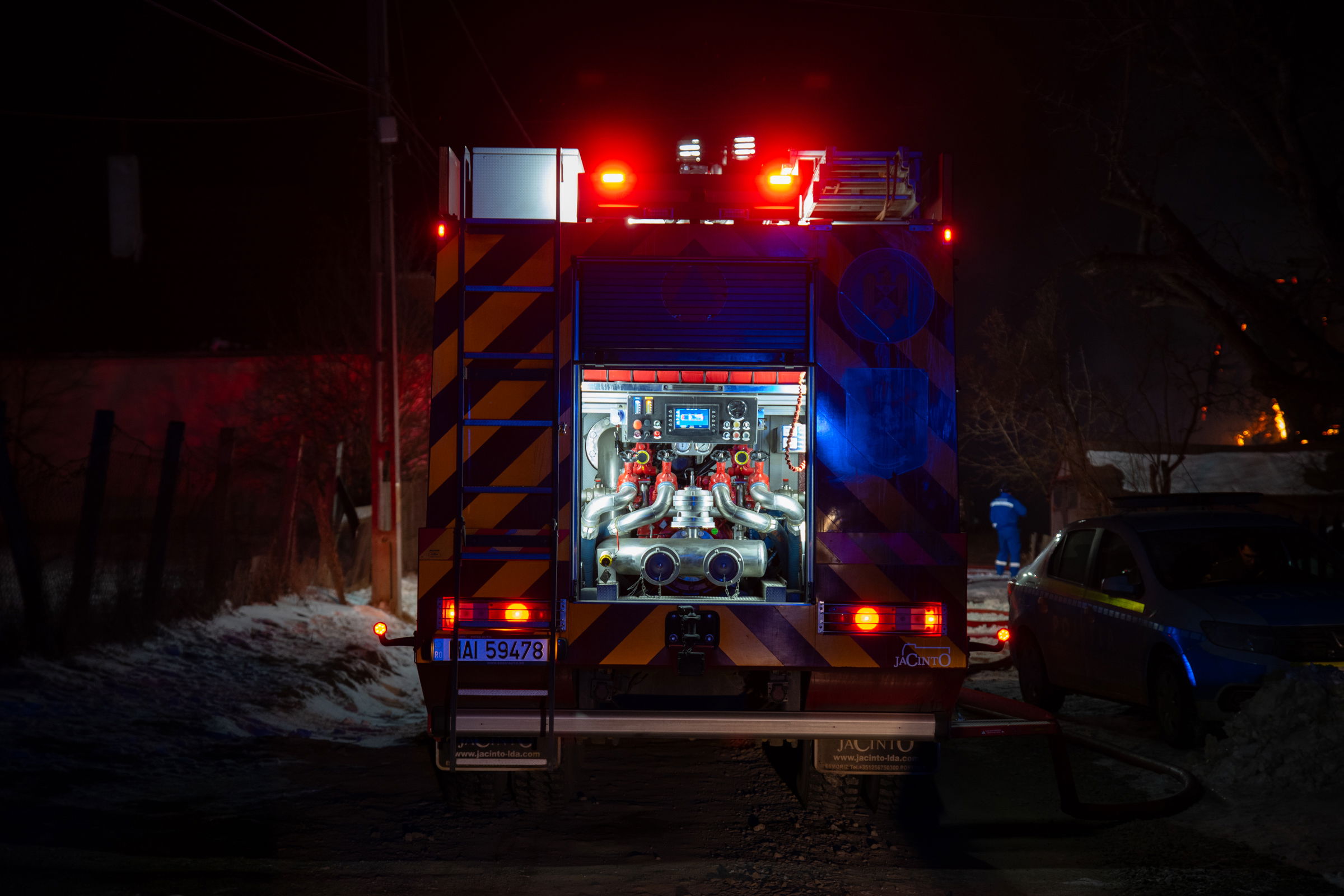 Égve hagyott gyertya okozott tüzet Nagyváradon