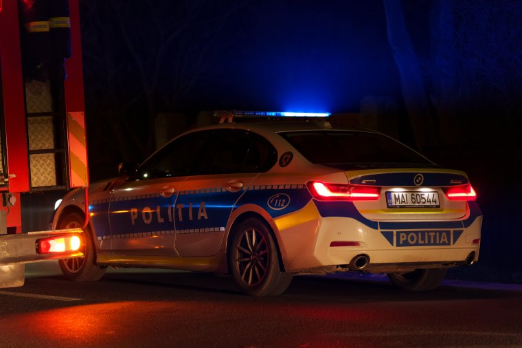 Élőben közvetítette a vandálkodást: autókat rongált meg és gyújtott fel egy 15 éves fiú