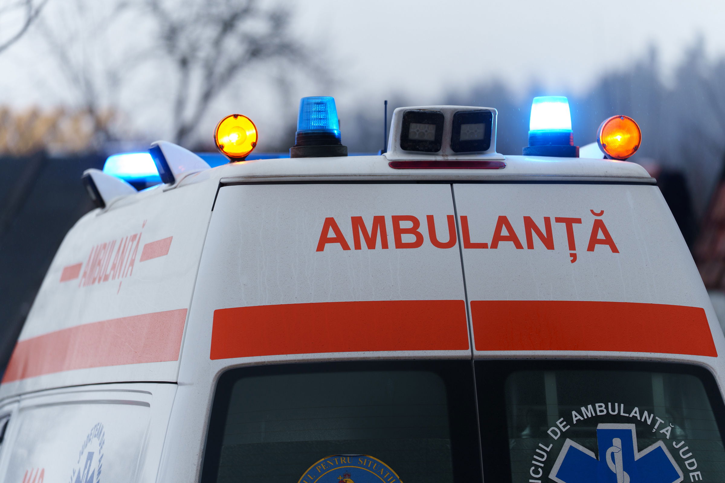 Életét vesztette egy hétéves gyermek, akire szénabála zuhant egy erdélyi településen